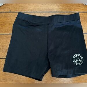 Lucky & Me Peace Sign Dance Biker Shorts - Size 4/5